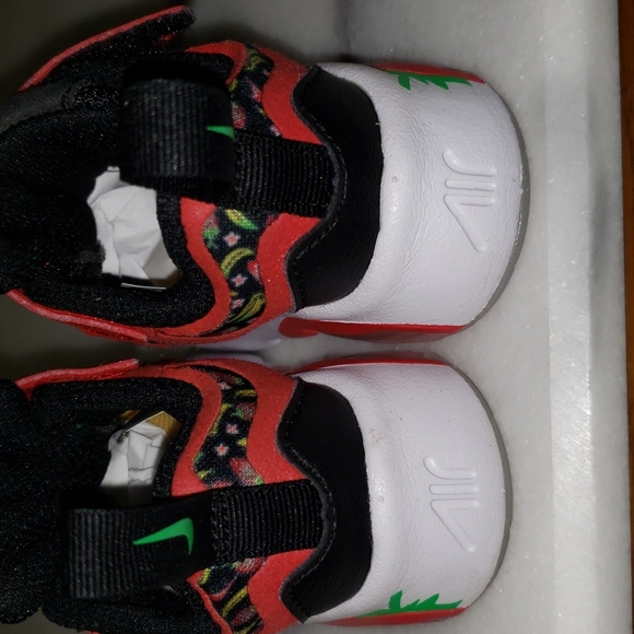 Nike Air Max 200 - Picture 6 of 7